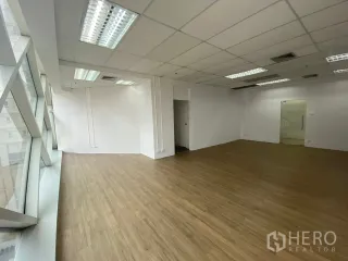 Аренда офис в Щаттхана, Бангкок