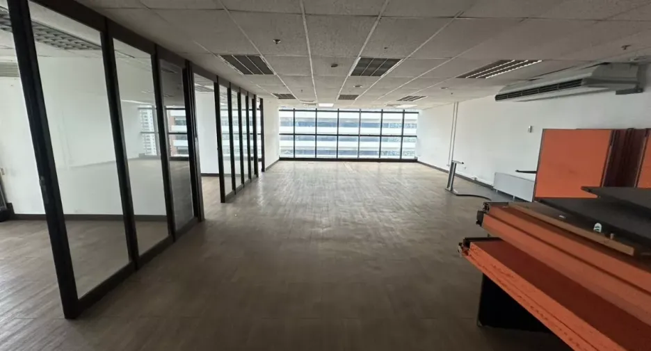 For rent office in Watthana, Bangkok