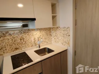 Аренда 1 кровать кондо в Банг Пхлат, Бангкок