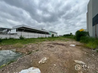 出售 土地 在 Saphan Sung, 曼谷