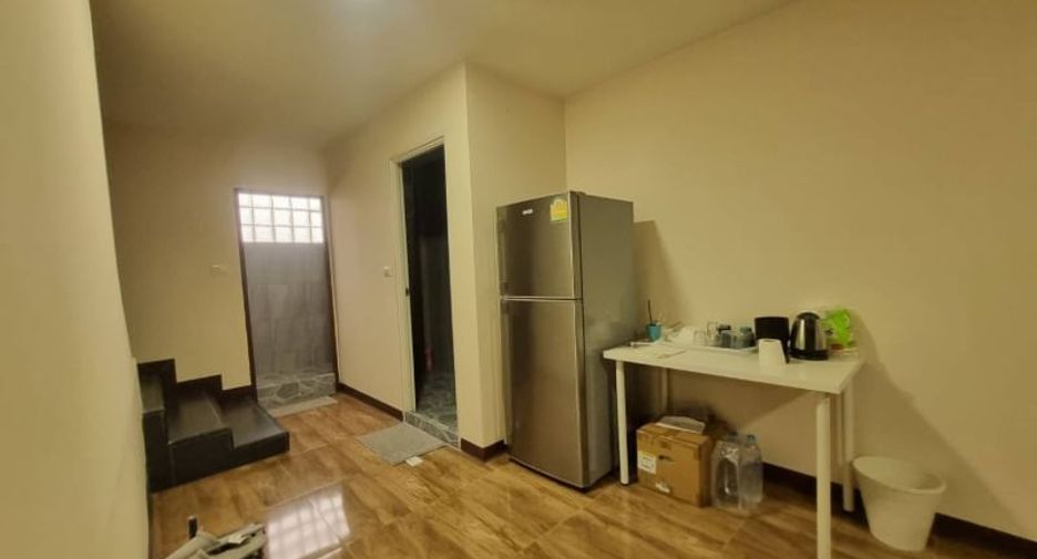 出租 6 卧室 商业空间 在 Bang Lamung, Chon Buri
