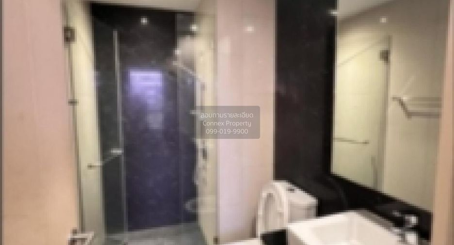 For sale 1 bed condo in Phra Khanong, Bangkok