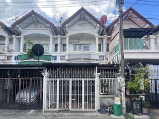 出售 3 卧室 联排别墅 在 Bang Khen, 曼谷