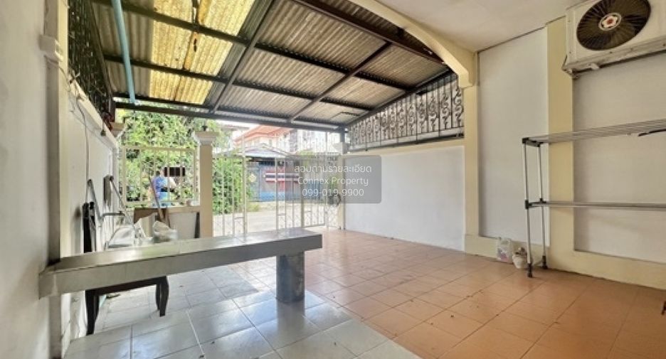 Reihenhaus zum Kauf mit 3 Zimmer in Bang Khen, Bangkok