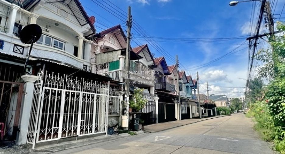 Reihenhaus zum Kauf mit 3 Zimmer in Bang Khen, Bangkok