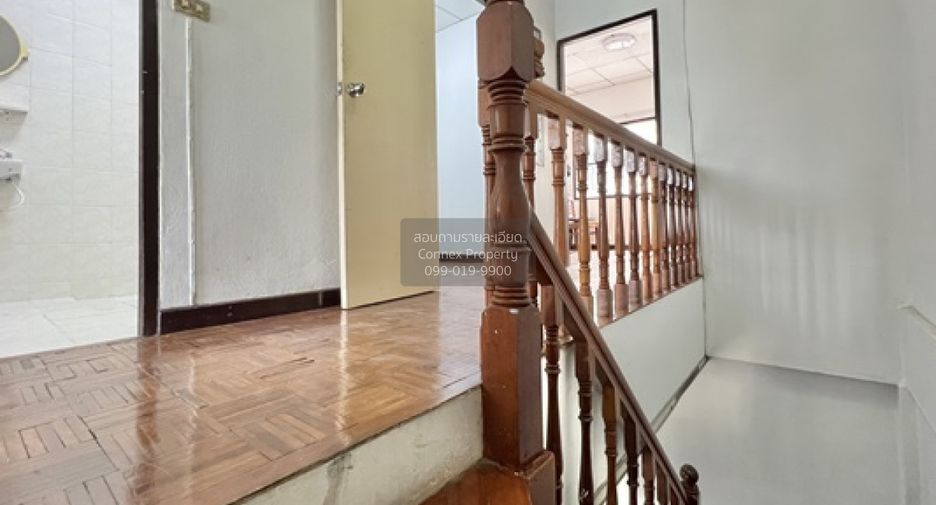 Reihenhaus zum Kauf mit 3 Zimmer in Bang Khen, Bangkok