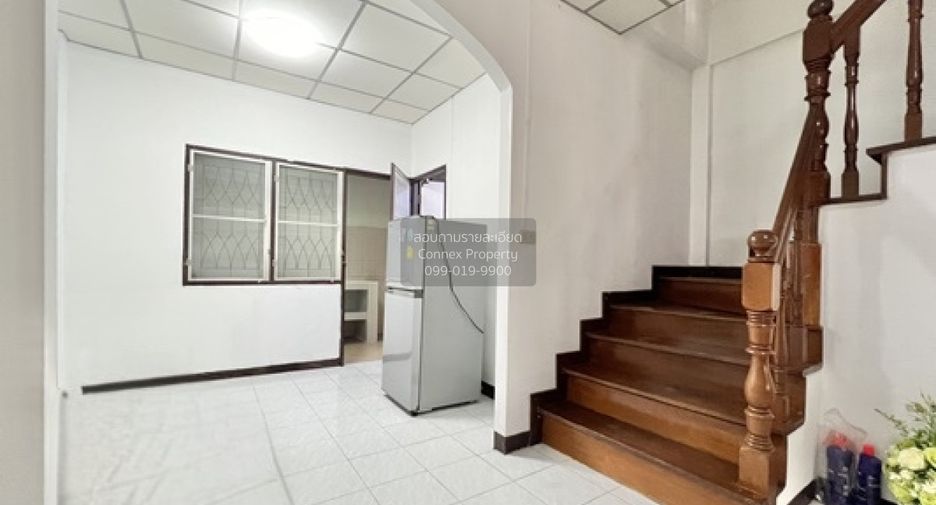 Reihenhaus zum Kauf mit 3 Zimmer in Bang Khen, Bangkok