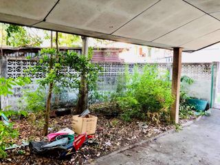 Haus zum Kauf mit 3 Zimmer in Lat Phrao, Bangkok