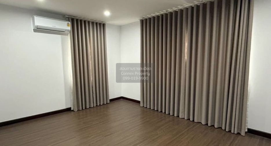 出售 4 卧室 独立屋 在 Bang Khen, 曼谷