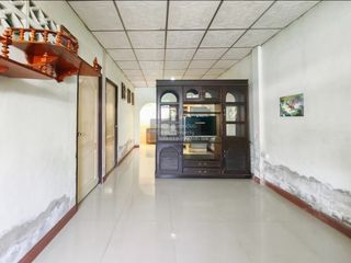 For sale 2 bedrooms townhouse in Mueang Samut Prakan, Samut Prakan