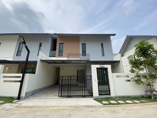 For sale 3 bedrooms house in Sai Mai, Bangkok
