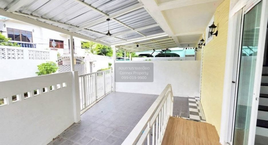 For sale 4 bedrooms house in Bangkok Noi, Bangkok