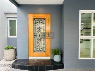 For sale 4 bedrooms townhouse in Chatuchak, Bangkok