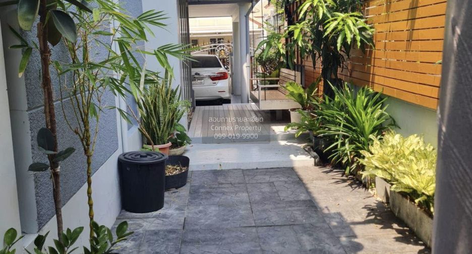 Haus zum Kauf mit 3 Zimmer in Bang Khen, Bangkok