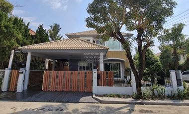 Casa en venta de 3 habitaciones en Bang Khen, Bangkok