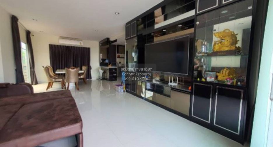 For sale 3 bedrooms house in Mueang Pathum Thani, Pathum Thani