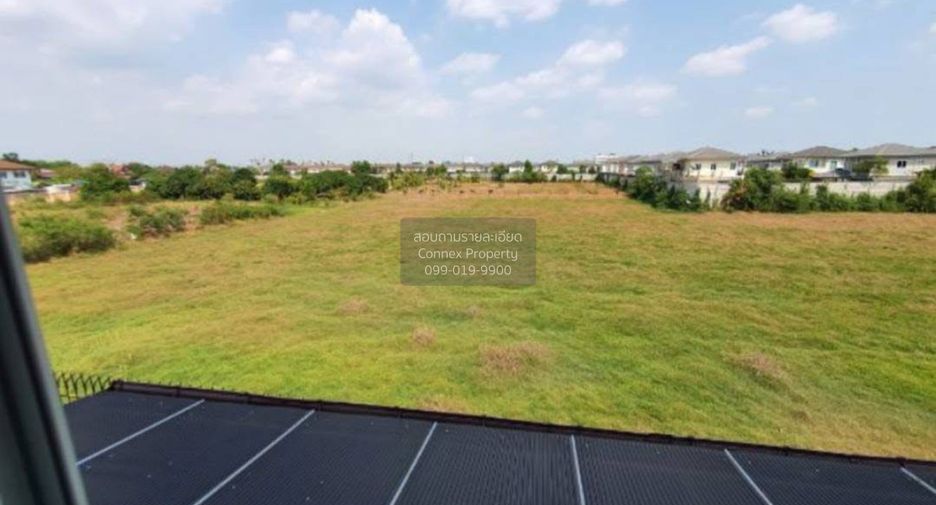 For sale 3 bedrooms house in Mueang Pathum Thani, Pathum Thani