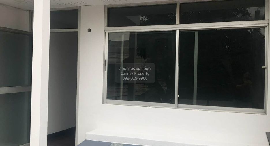For sale 2 bedrooms townhouse in Lak Si, Bangkok