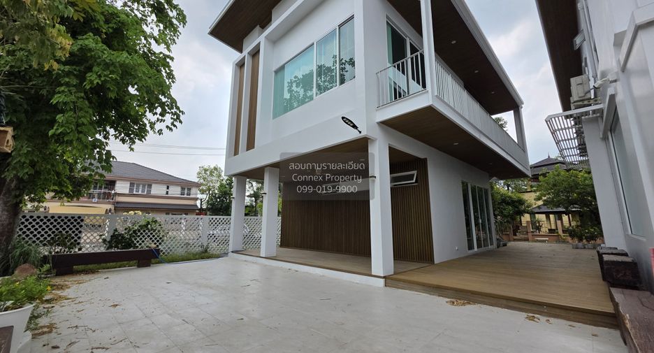For sale 6 bedrooms house in Thawi Watthana, Bangkok