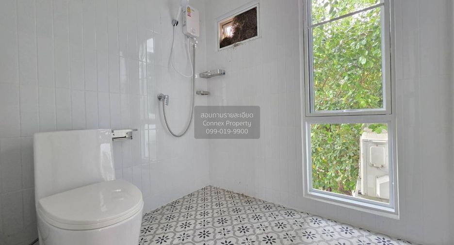 For sale 6 bedrooms house in Thawi Watthana, Bangkok