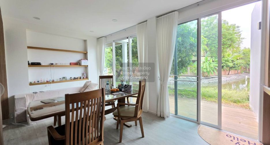 For sale 6 bedrooms house in Thawi Watthana, Bangkok
