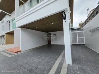 Продажа 6 спальни дом в Тхащи Щаттхана, Бангкок