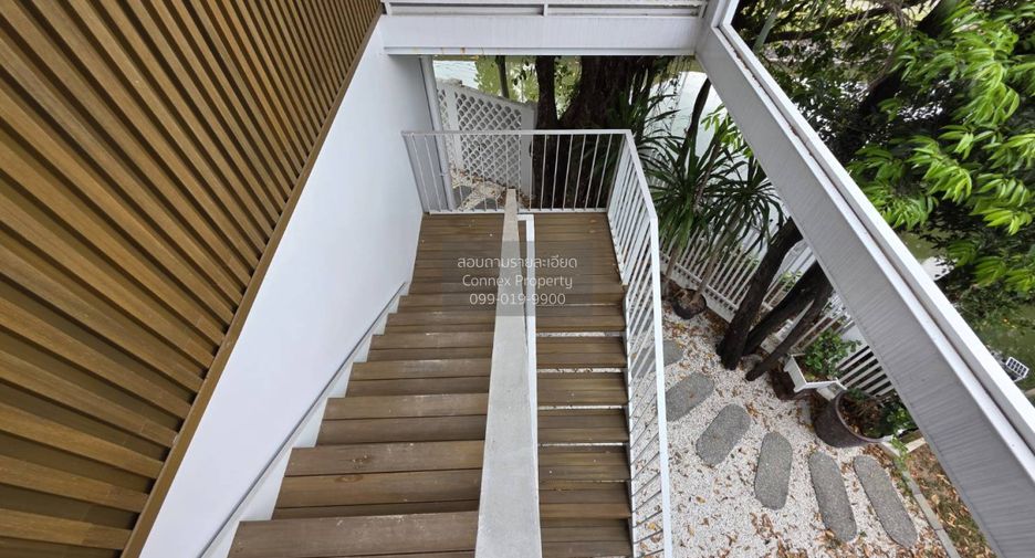 For sale 6 bedrooms house in Thawi Watthana, Bangkok