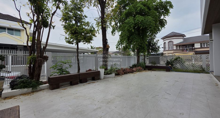 For sale 6 bedrooms house in Thawi Watthana, Bangkok
