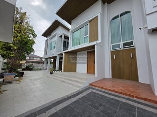 Продажа 6 спальни дом в Тхащи Щаттхана, Бангкок