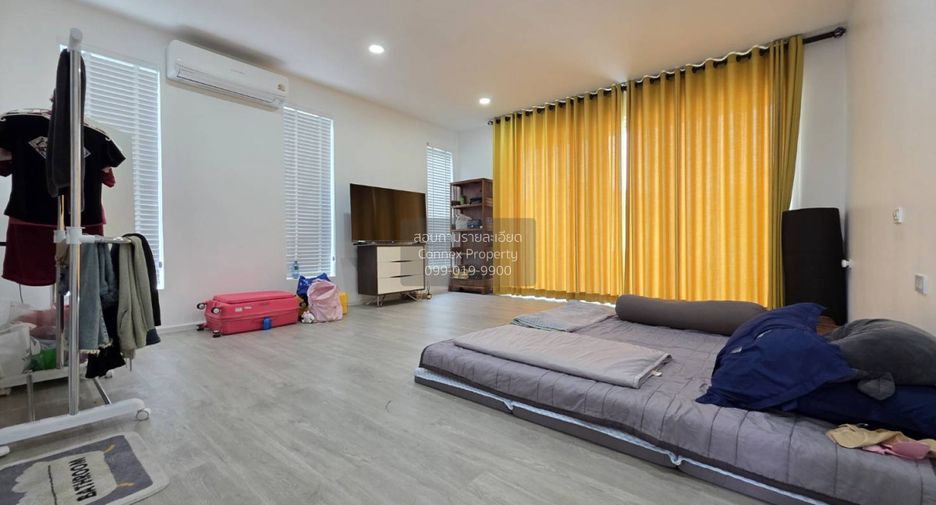 For sale 6 bedrooms house in Thawi Watthana, Bangkok