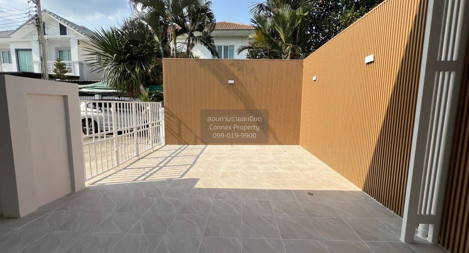 For sale 3 bedrooms house in Khlong Sam Wa, Bangkok