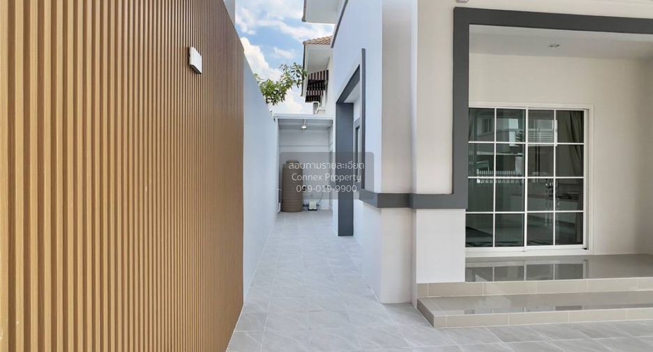For sale 3 bedrooms house in Khlong Sam Wa, Bangkok