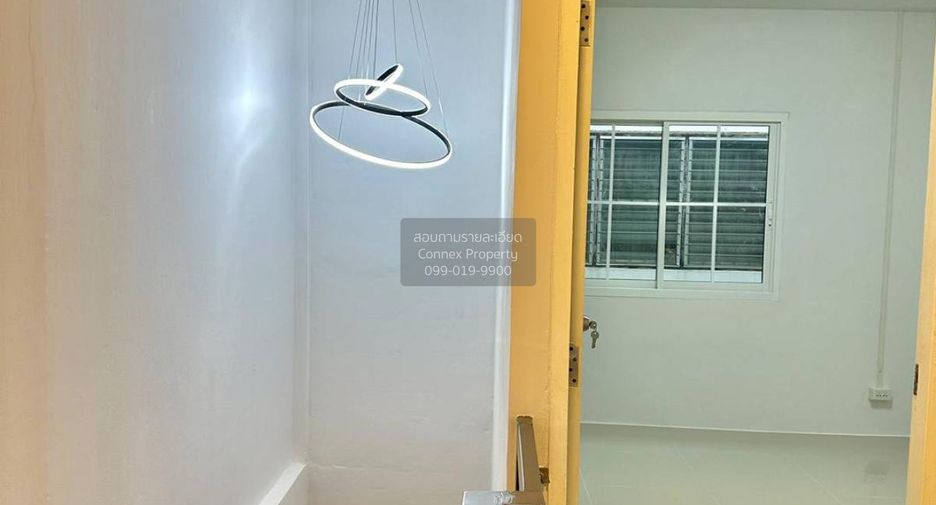 Casa adosada en venta de 2 habitaciones en Mueang Nonthaburi, Nonthaburi