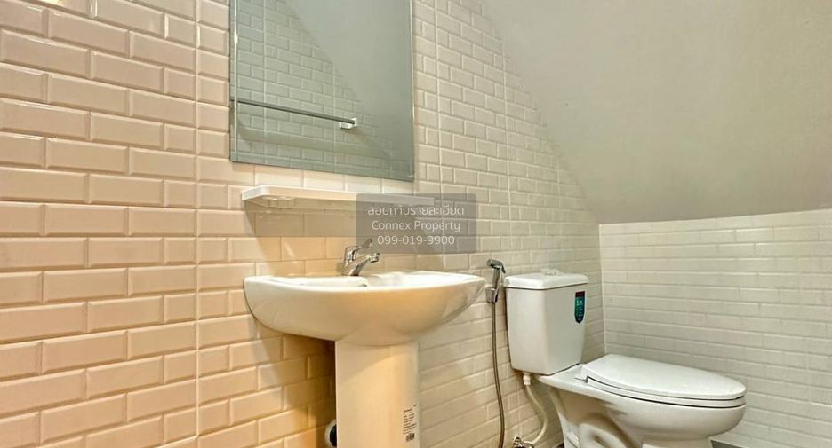 Casa adosada en venta de 2 habitaciones en Mueang Nonthaburi, Nonthaburi