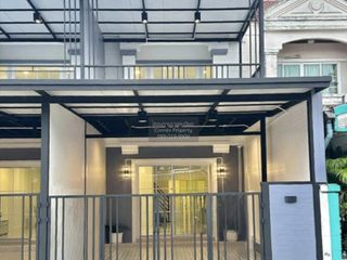 Продажа 2 спальни таунхаус в Mueang Nonthaburi, Нонтабури