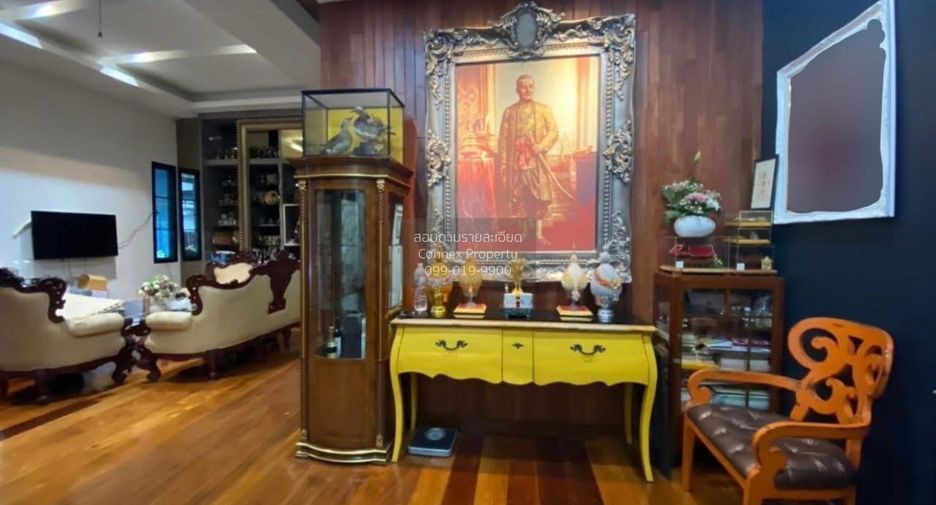 For sale 6 bedrooms house in Wang Thonglang, Bangkok