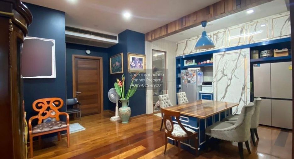 For sale 6 bedrooms house in Wang Thonglang, Bangkok