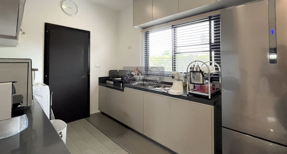 Casa en venta de 4 habitaciones en Mueang Samut Sakhon, Samut Sakhon