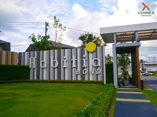 出售 4 卧室 独立屋 在 Mueang Pathum Thani, Pathum Thani