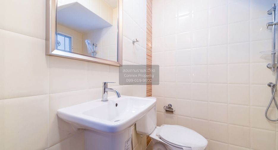 For sale 3 bedrooms townhouse in Bang Phli, Samut Prakan