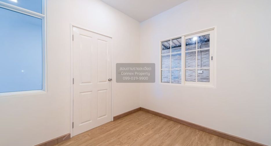 For sale 3 bedrooms townhouse in Bang Phli, Samut Prakan