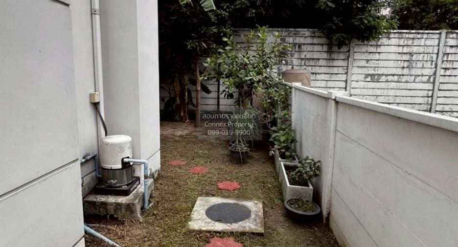 Haus zum Kauf mit 3 Zimmer in Khlong Sam Wa, Bangkok