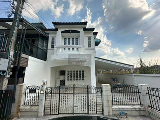出售 3 卧室 联排别墅 在 Sai Mai, 曼谷