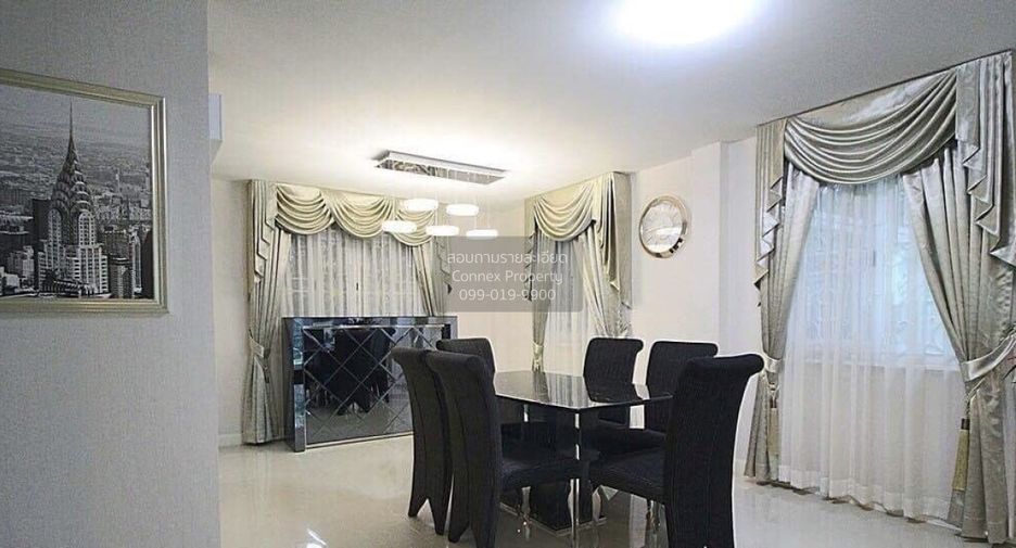 Casa en venta de 4 habitaciones en Bang Khen, Bangkok
