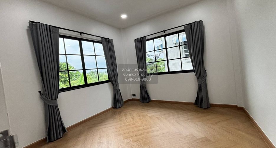 For sale 4 bedrooms house in Nong Chok, Bangkok