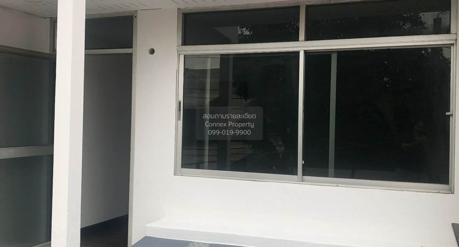 For sale 2 bedrooms townhouse in Lak Si, Bangkok