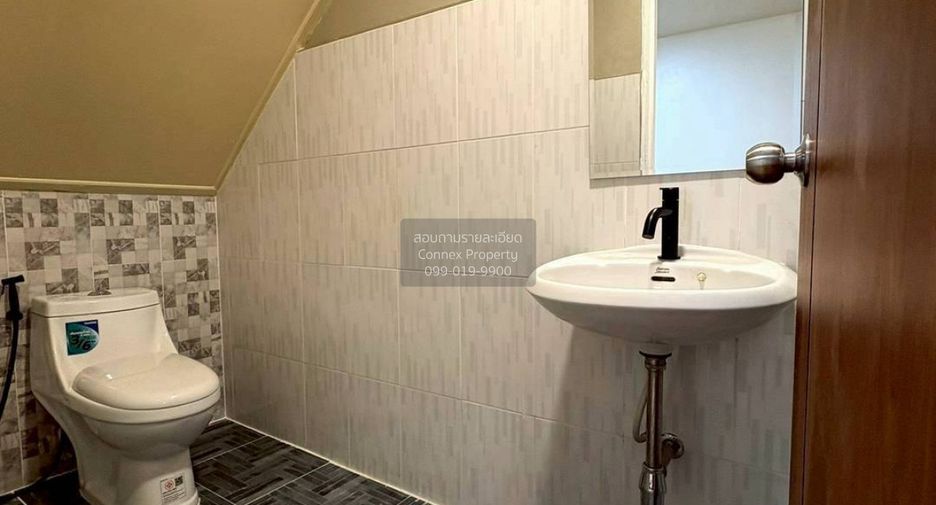 For sale 2 bedrooms townhouse in Bang Bua Thong, Nonthaburi