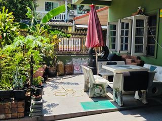 Reihenhaus zum Kauf mit 6 Zimmer in Thung Khru, Bangkok