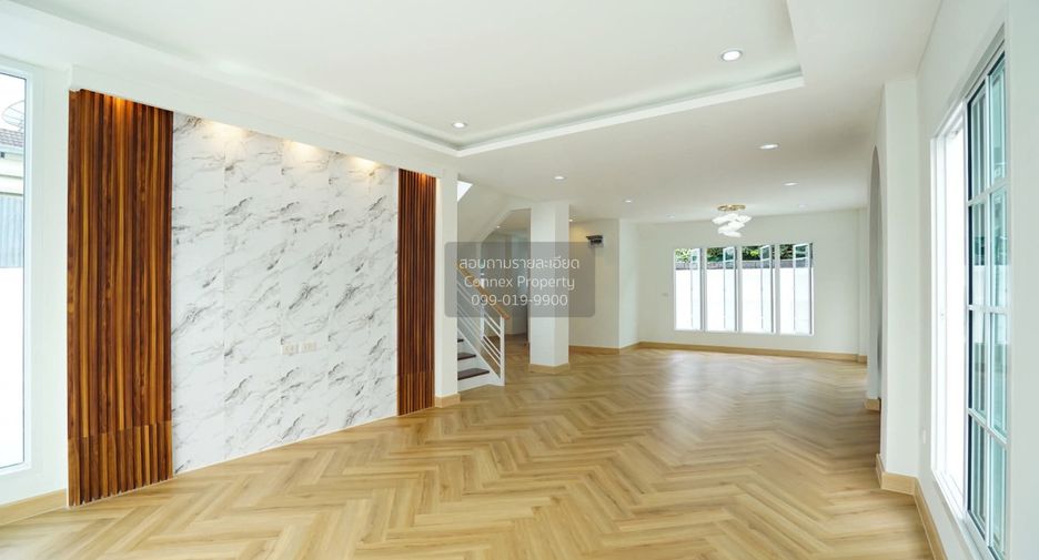 For sale 4 bedrooms house in Bang Khun Thian, Bangkok