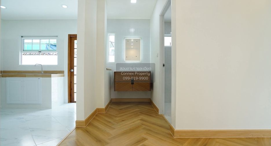 For sale 4 bedrooms house in Bang Khun Thian, Bangkok